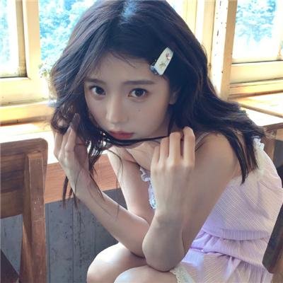 愿郎再吻妾朱唇